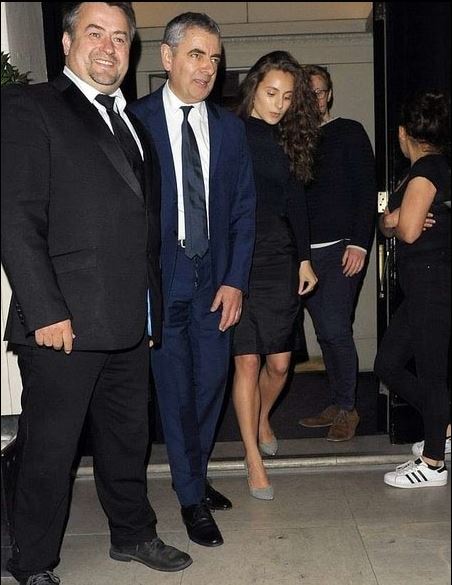 Lily Sastry with her father Rowan Atkinson at the premiere of Johnny English: Strikes Again